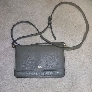 Pebbled leather Michael Kors Crossbody
